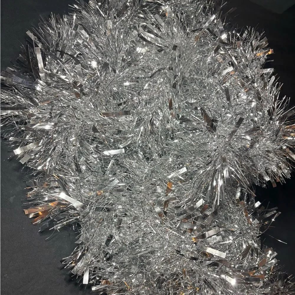 🎄❤️🎄 24’ Silver Christmas Garland Tinsel EPC Two Pieces